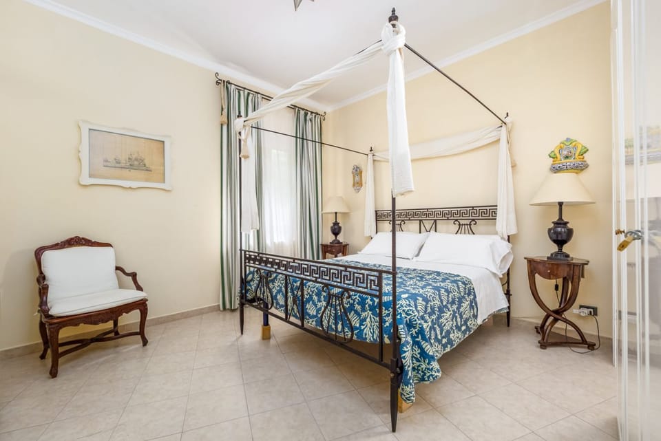 Positano Home – Panoramic Terrace & Stunning Views Bed and Breakfast in Positano