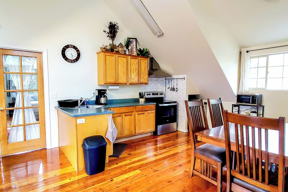 Kitchen | Upper Level