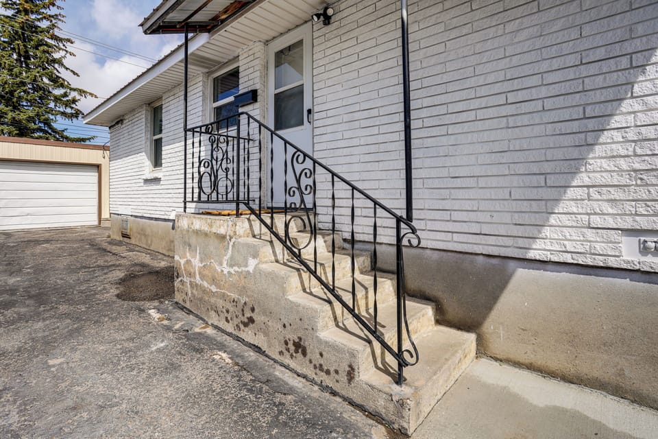 Unit Entrance