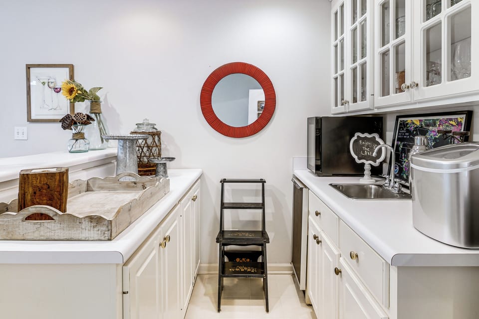Wet Bar