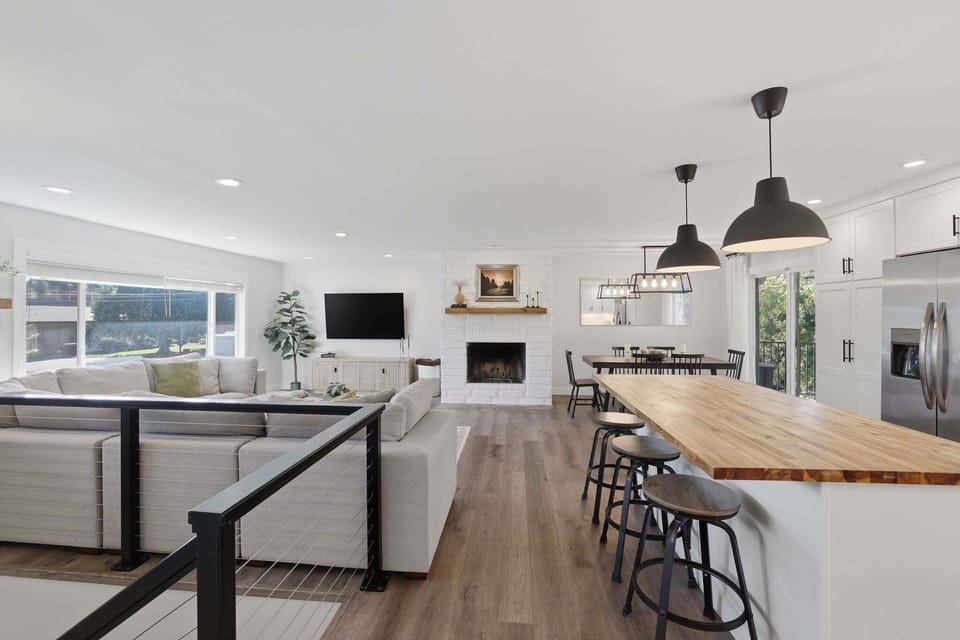 Indoors, Dining Room, Dining Table, Furniture, Table