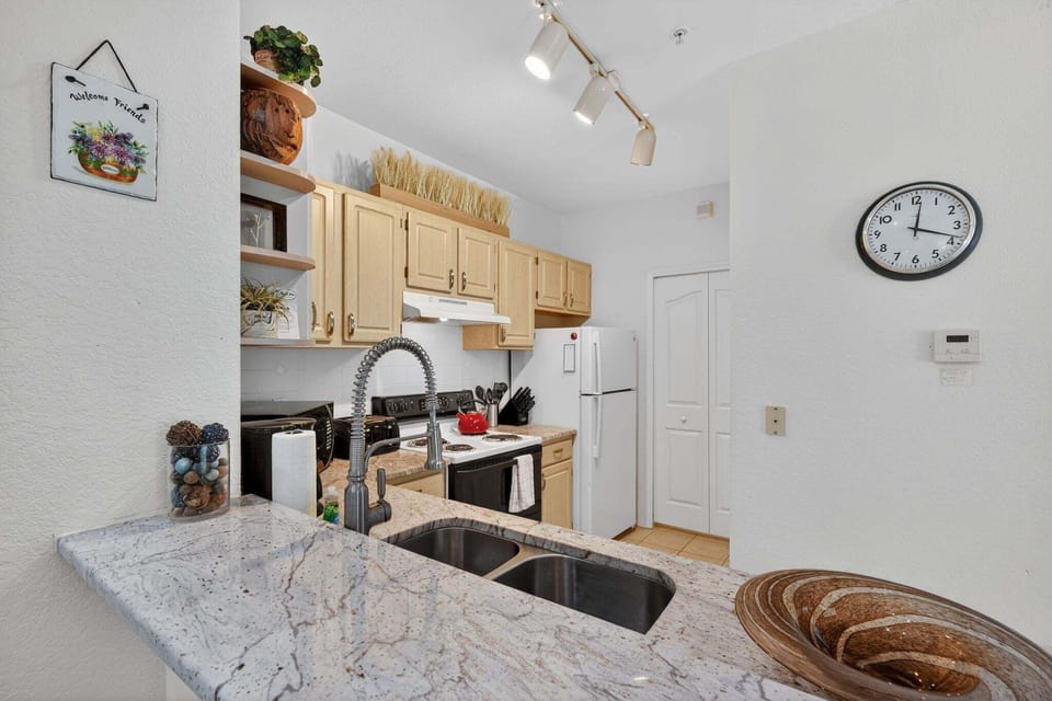 Indoors, Sink, Sink Faucet, Kitchen, Appliance