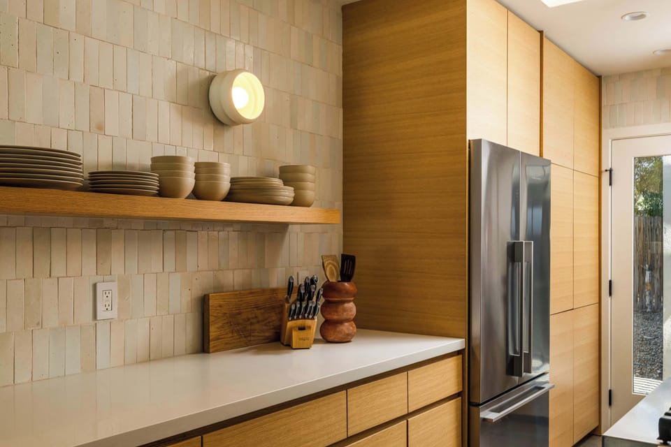 Kitchen | Meiselman in Palm Springs, California by Luxus Vacation Properties