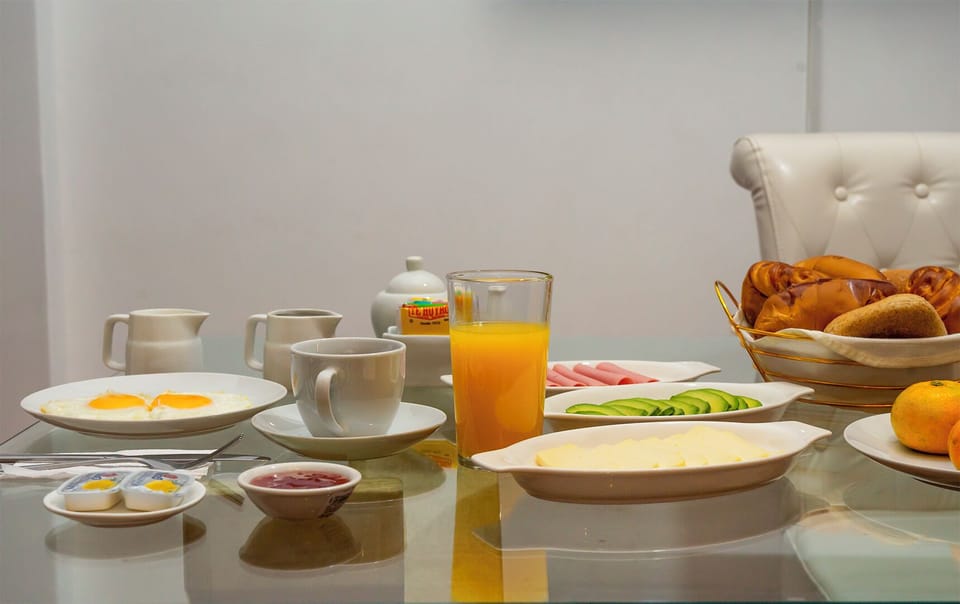 Breakfast meal