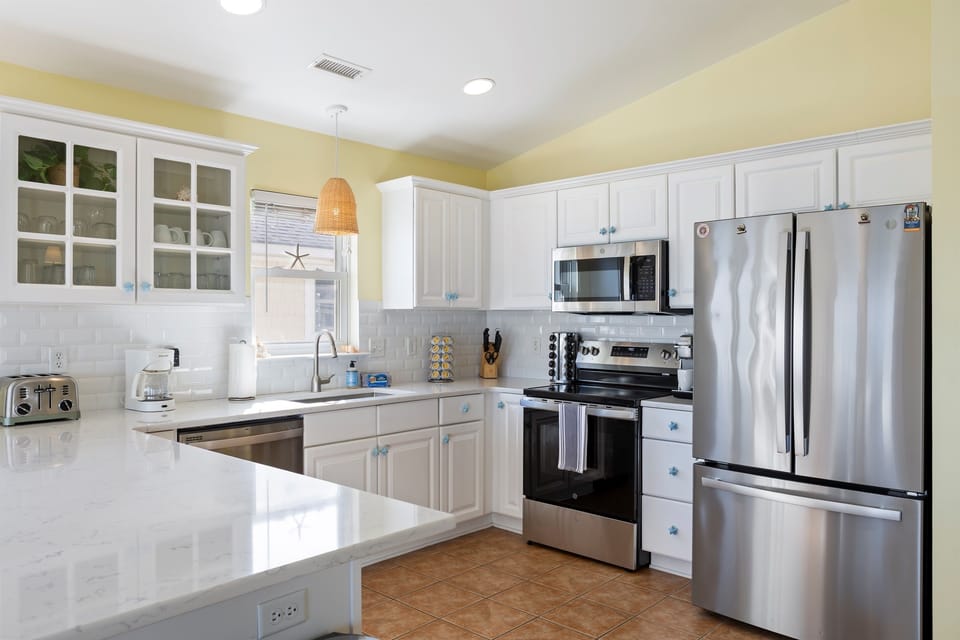 Well-equipped kitchen