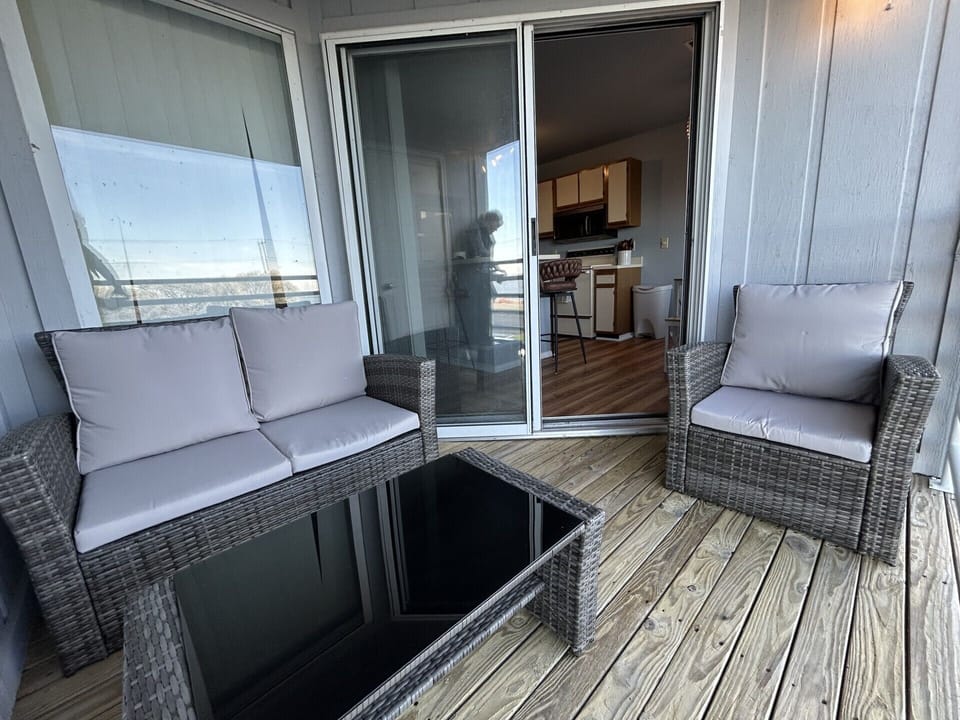 Covered balcony