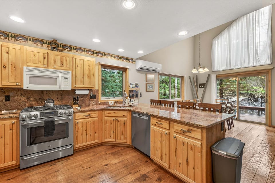 Kitchen- main level