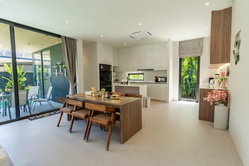 Aileen Layan Villa 6 with Private Pool (4056)