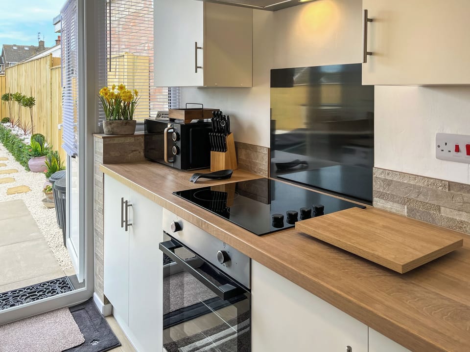 Kitchen | Argate Snickety Top, Bridlington