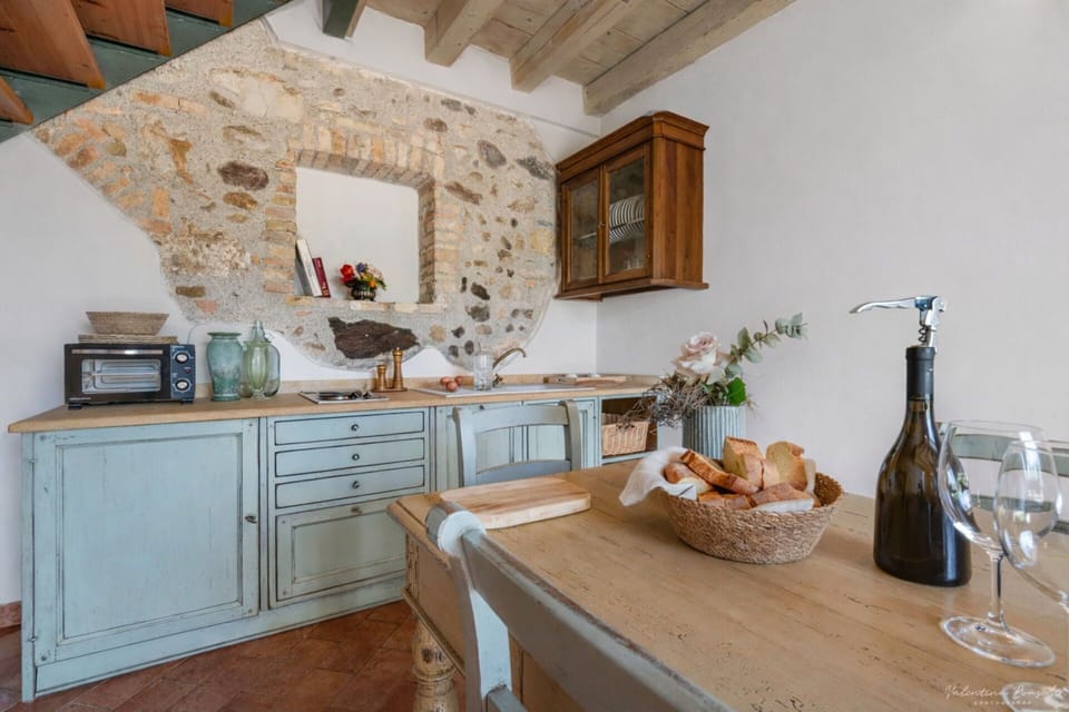 Autumn, Kitchen, Spring, Summer