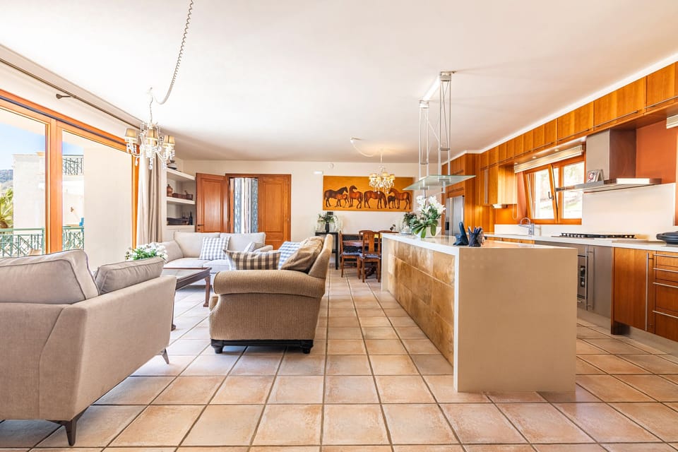 A beautifully styled living area blending tradition with everyday comfort.
