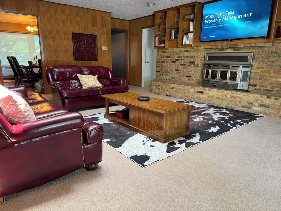 Spacious Living Room