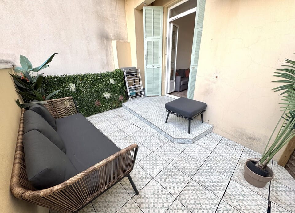 Terrace/patio