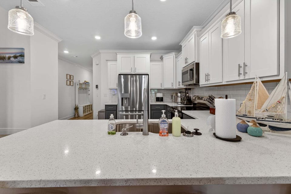 Indoors, Floor, Kitchen, Flooring, Home Decor