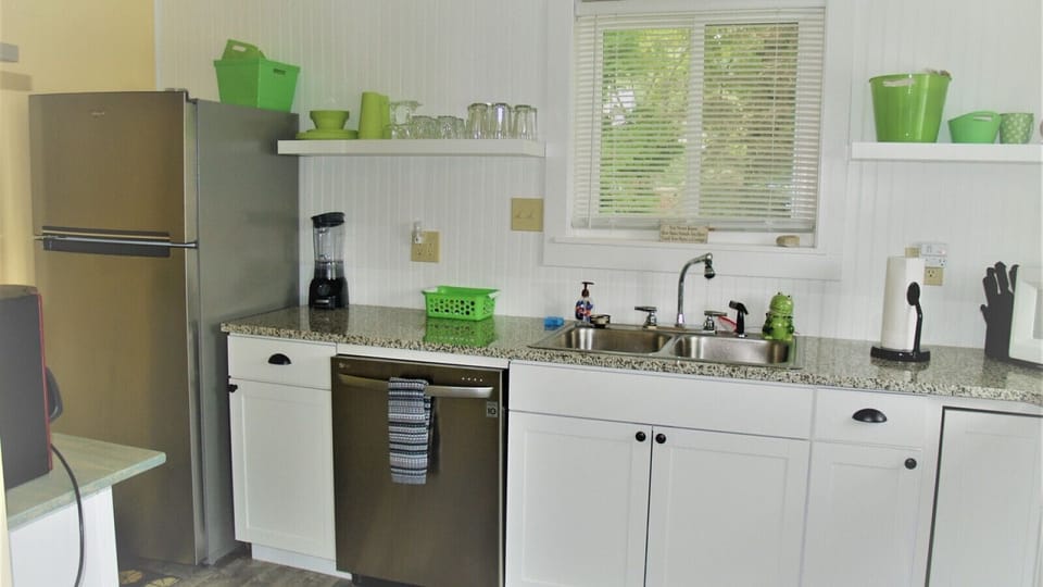 Kitchen 3
