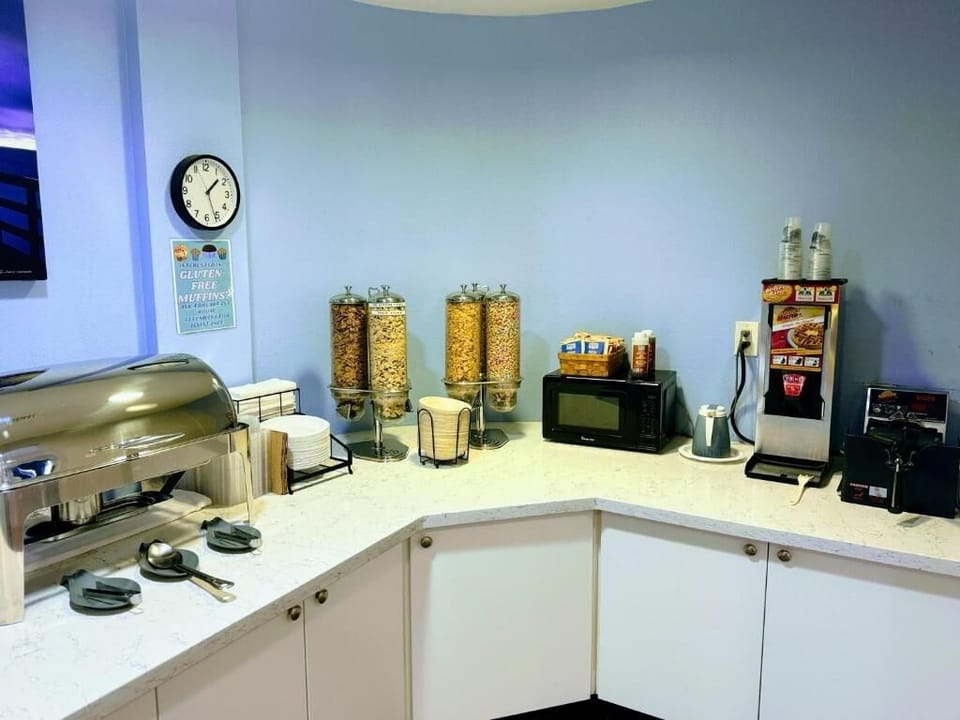 Help yourself to convenient refreshments in the communal lobby area.