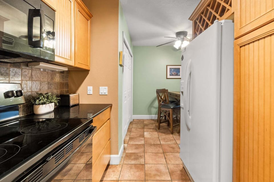 Kitchen overview
