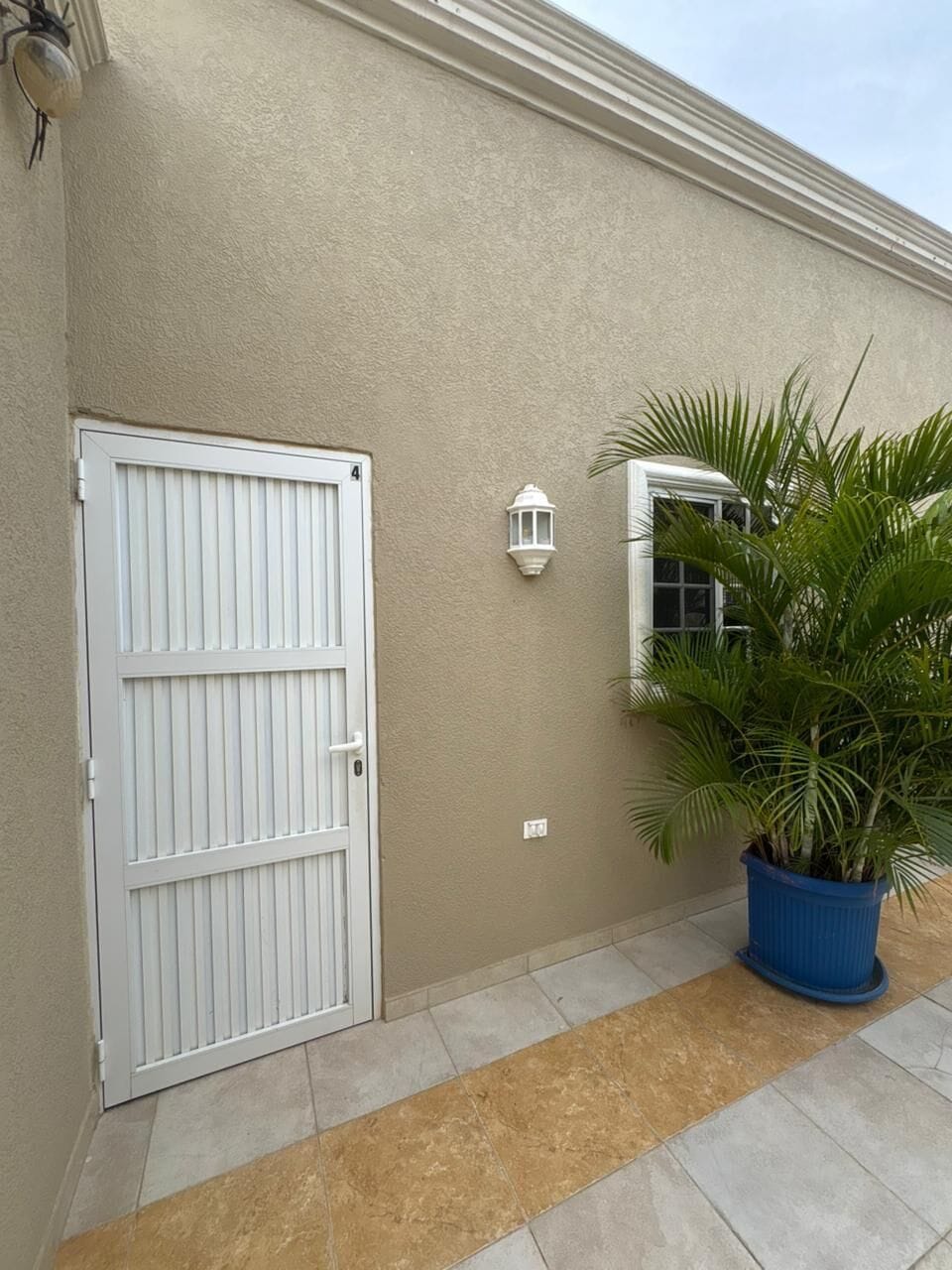 Puerta del Sol#4-Studio near airport sleeps 4 (1412)