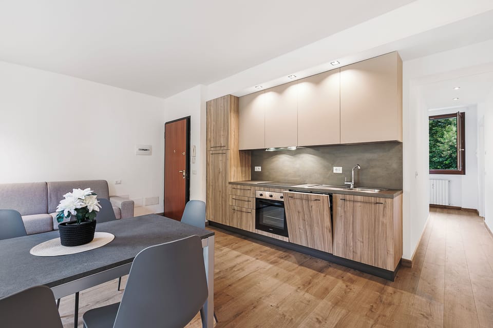 Kitchen and dining area