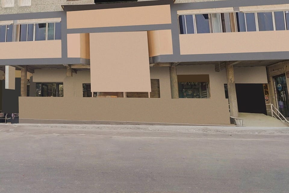 Entrance / Reception