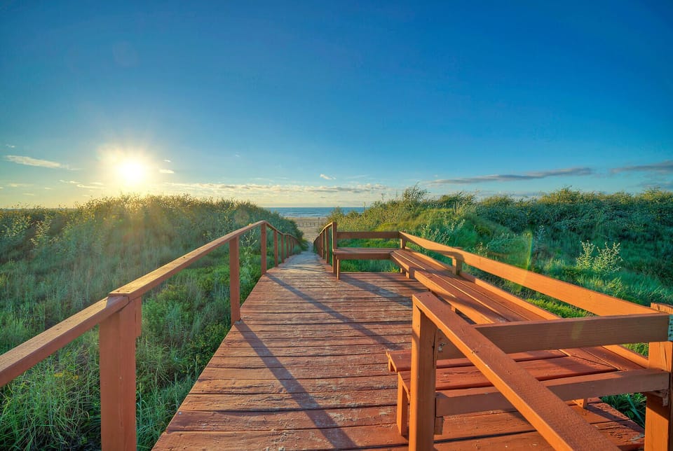 Boardwalk to the beach.