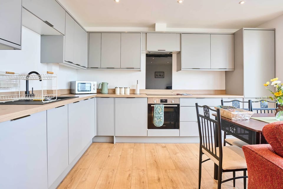 2B Hamilton Road, Felixtowe - Host & Stay