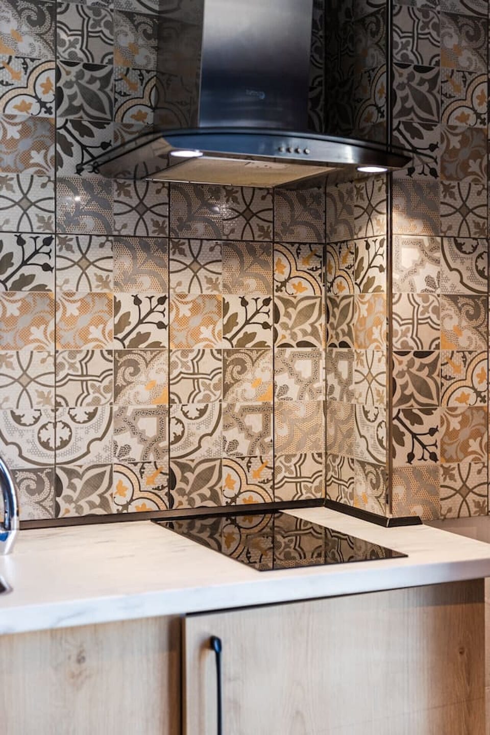 Fully-equipped kitchen details