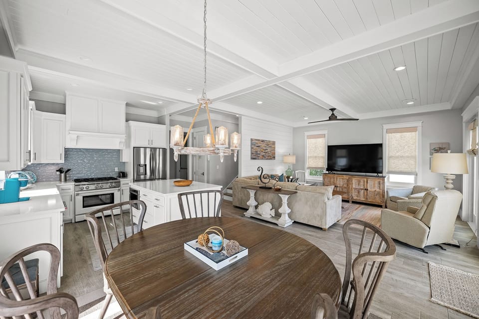 Beach Hanger, Orange Beach, AL - Tannin - Signature Properties