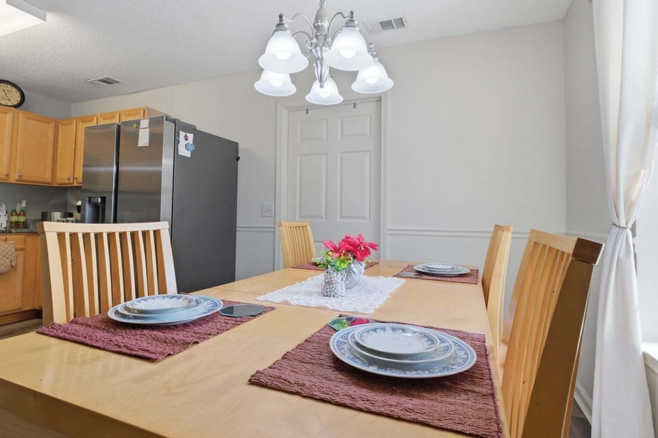 Furniture, Table, Architecture, Building, Dining Room