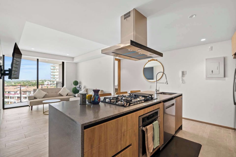 kitchen with appliances 