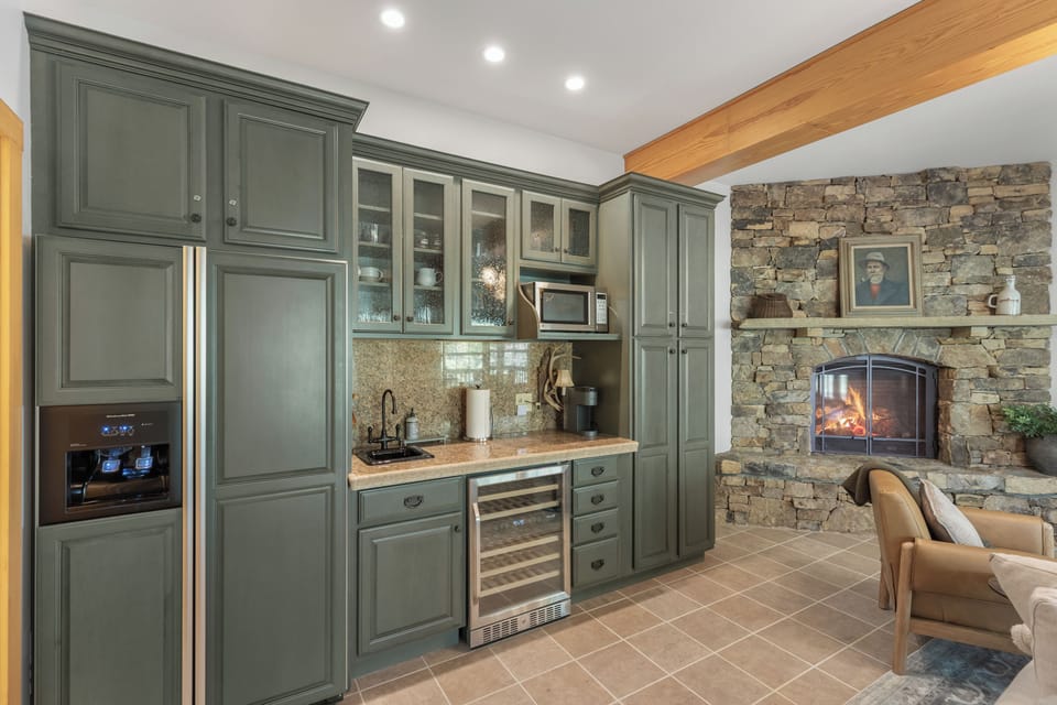 Wet Bar