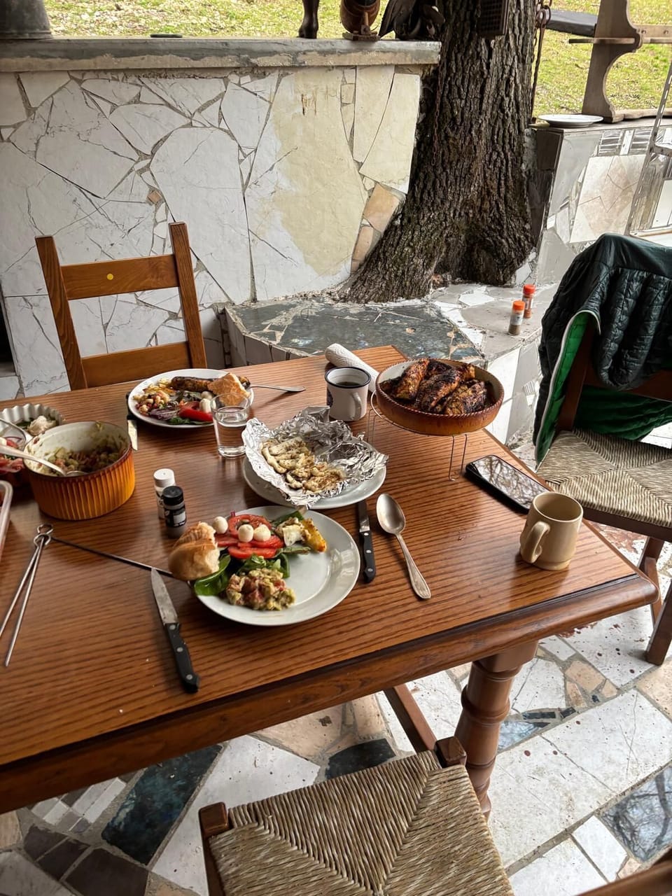 Outdoor dining