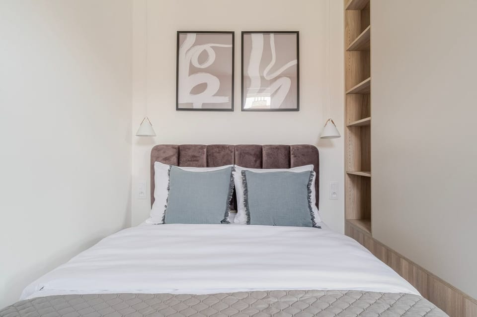 Double Size Bed