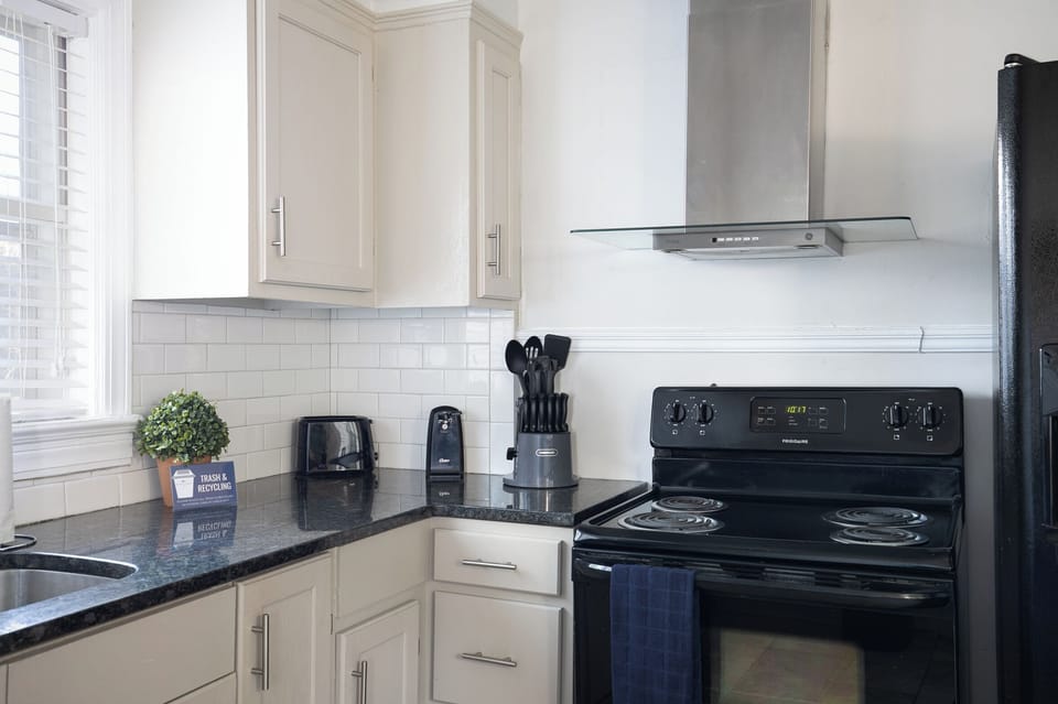 Enjoy prepping and serving with plenty of counter space and everything you need right at your fingertips