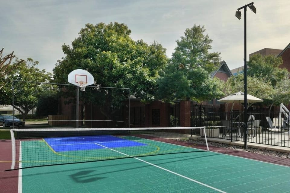 Sport court