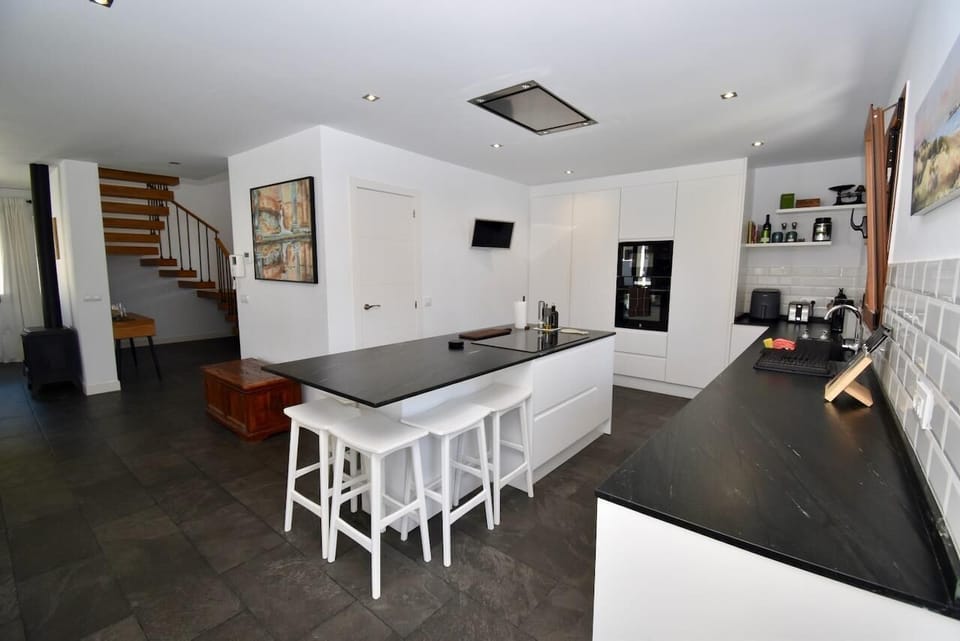 The Coach House - 18