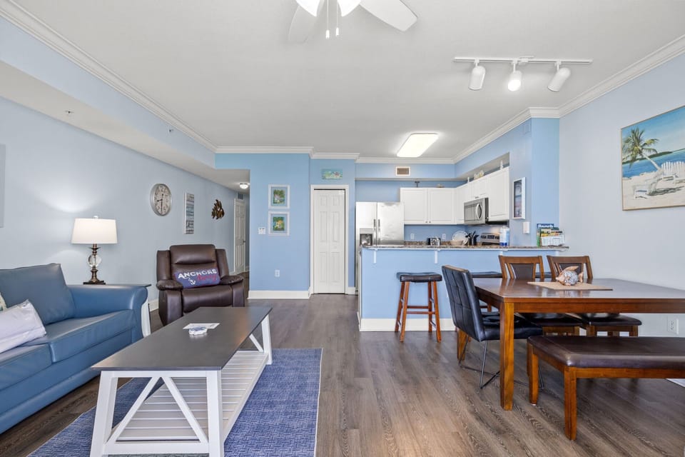 Living and Dining Area