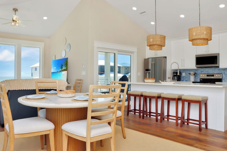 Dining Area and Kitchen