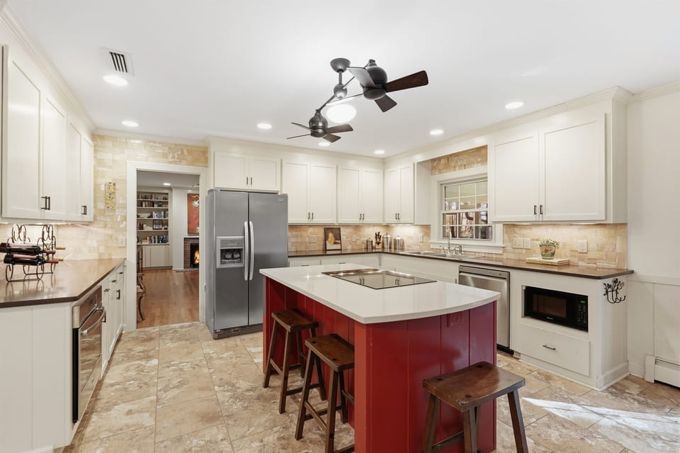 Large island with seating for casual meals or conversation