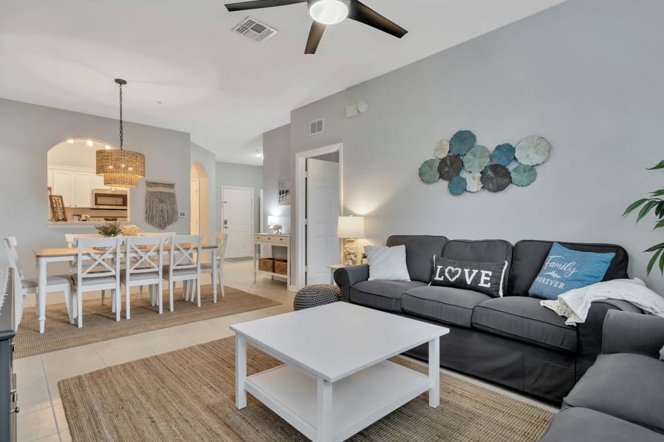 Livingroom2