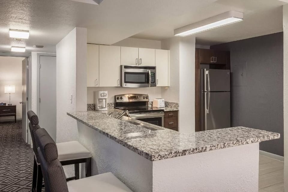 Fully equipped kitchen for easy meals