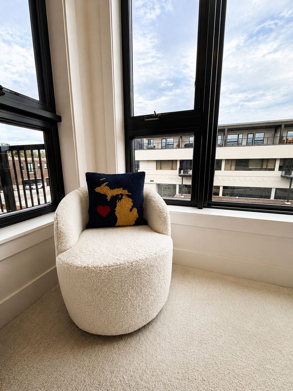 Bedroom detail