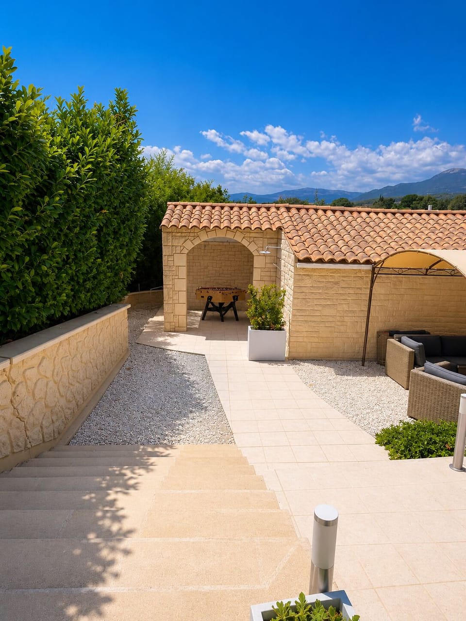 Terrace/patio