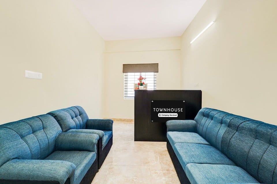 Entrance / Reception