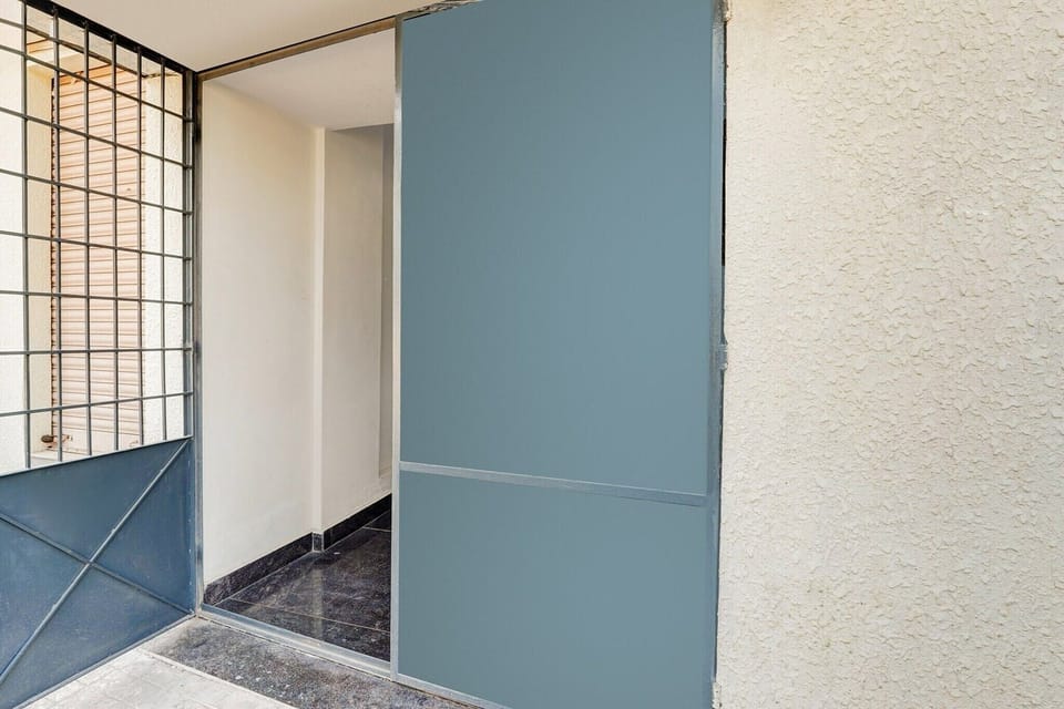 Entrance / Reception