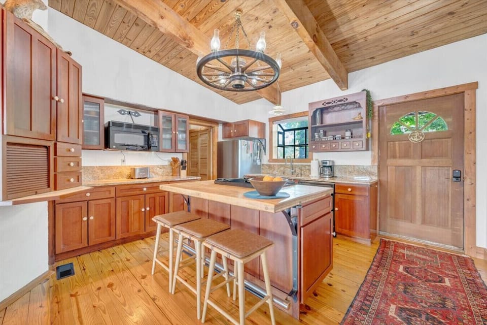 The heart of the home, this inviting kitchen is perfect to cook, dine, and connect.