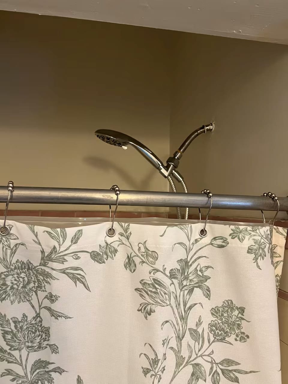 Hand-held showerhead