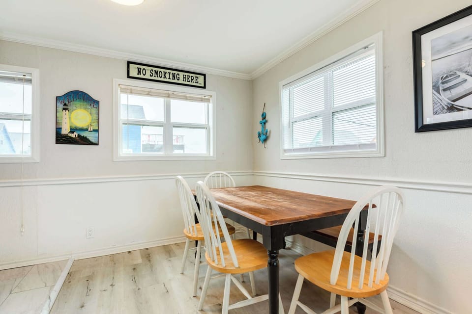 Dining room area