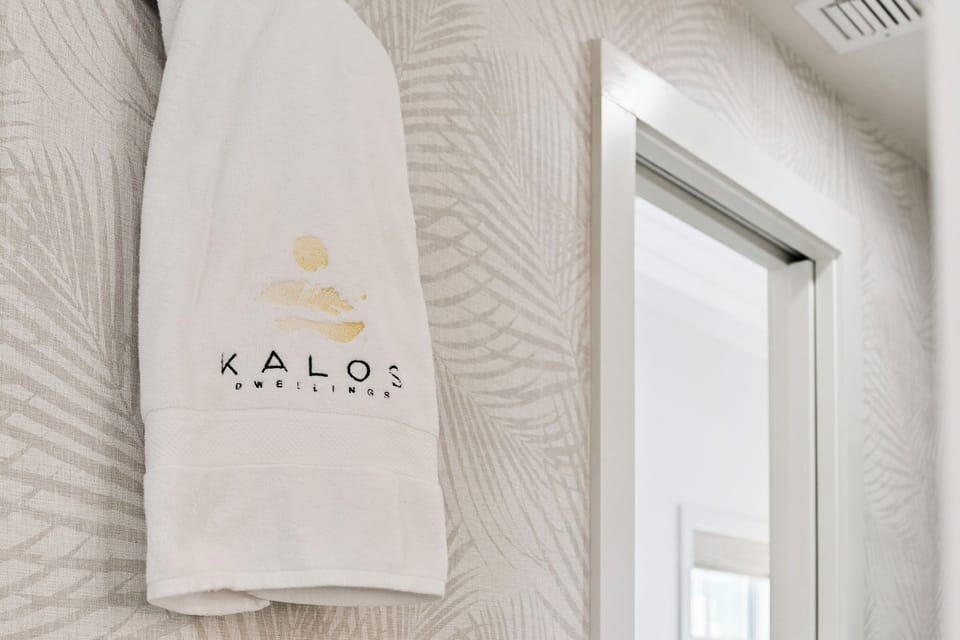 Every Kalos home comes with plenty of towels for everyone in your crew!