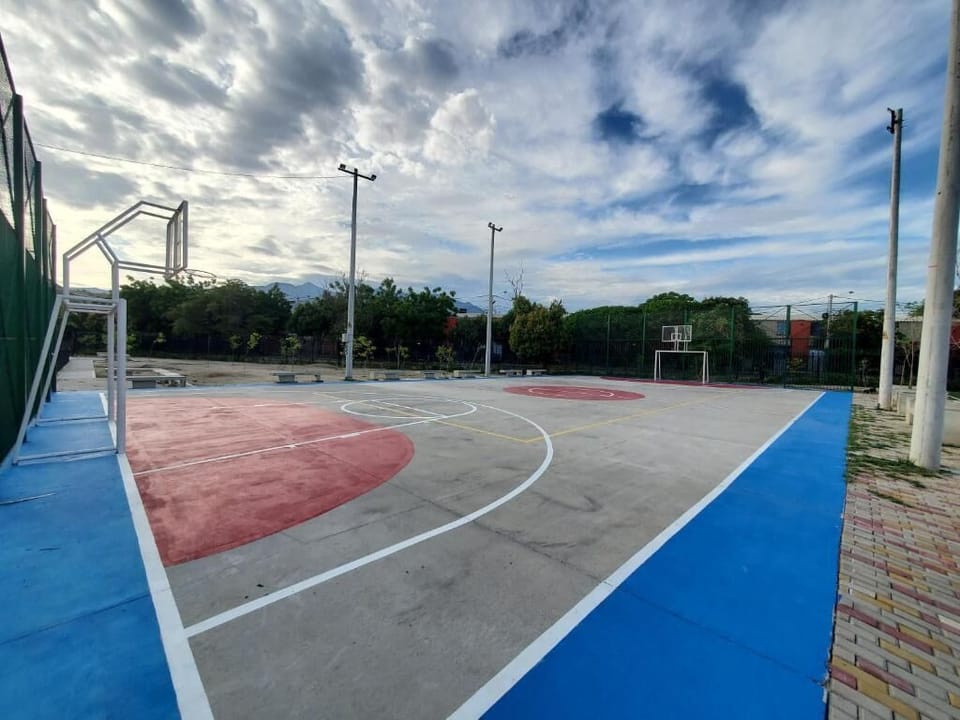 Sport court